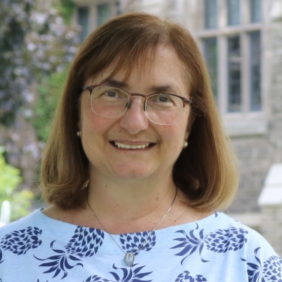 Headshot of Dr. Debbie Nifakis, Registered Psychologist with Dr. Sala & Associates in Hamilton.